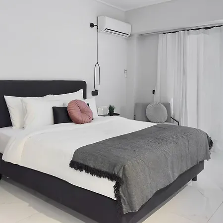 Phaedrus Living Lykavitos Heights Apartment Athens